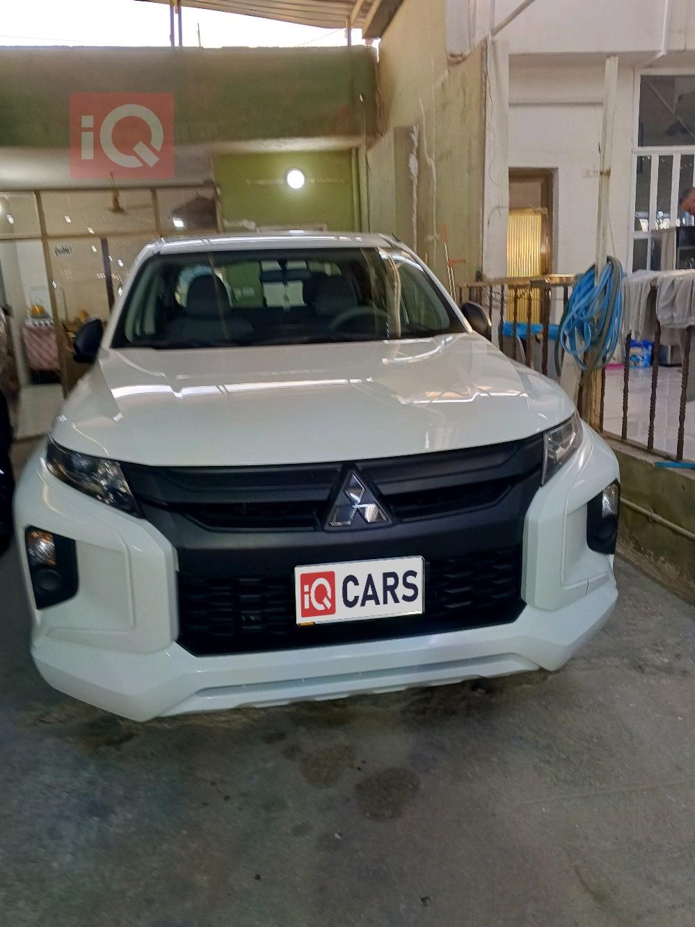 ميتسوبيشي L200